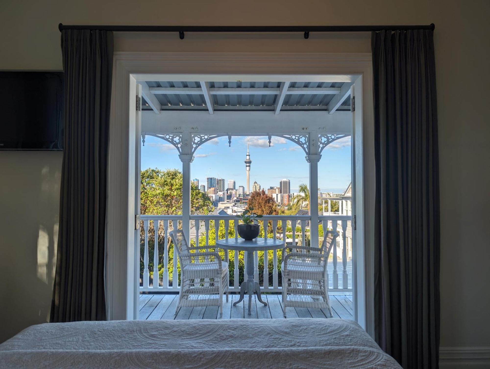 Penthouse Private Verandah