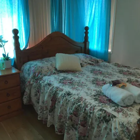 Nest In West Home Stay-2