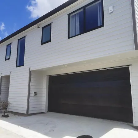 Private Room5 In Central Papatoetoe-3