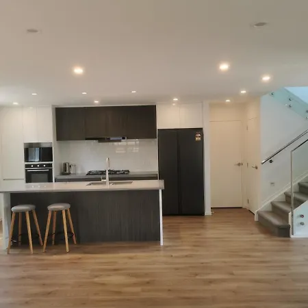 Private Room5 In Central Papatoetoe-2